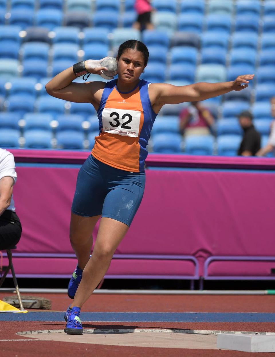 Image of Alani Dumbya at a shot put event
