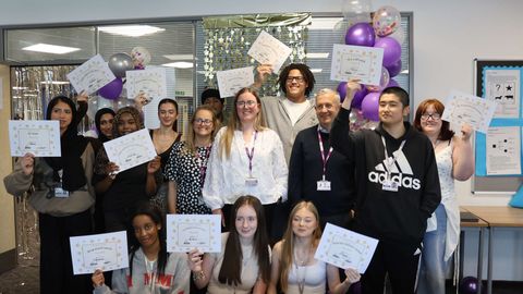B6 Business Students Building Futures