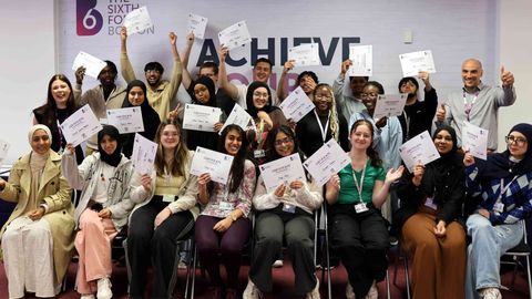 Sixth Form Bolton Celebrates Honours Programme Students