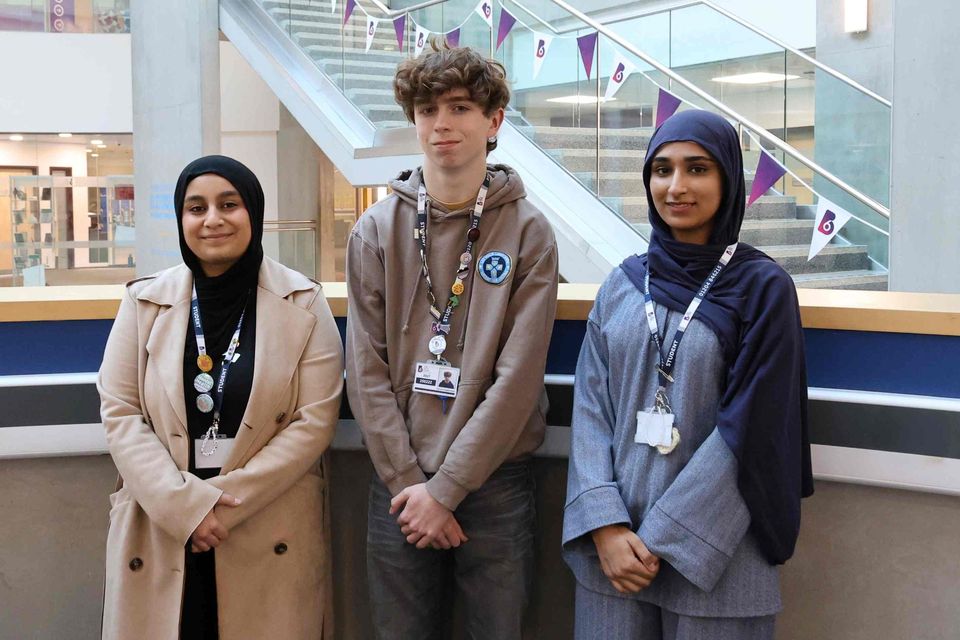 Image showing 3 students Image showing 3 students