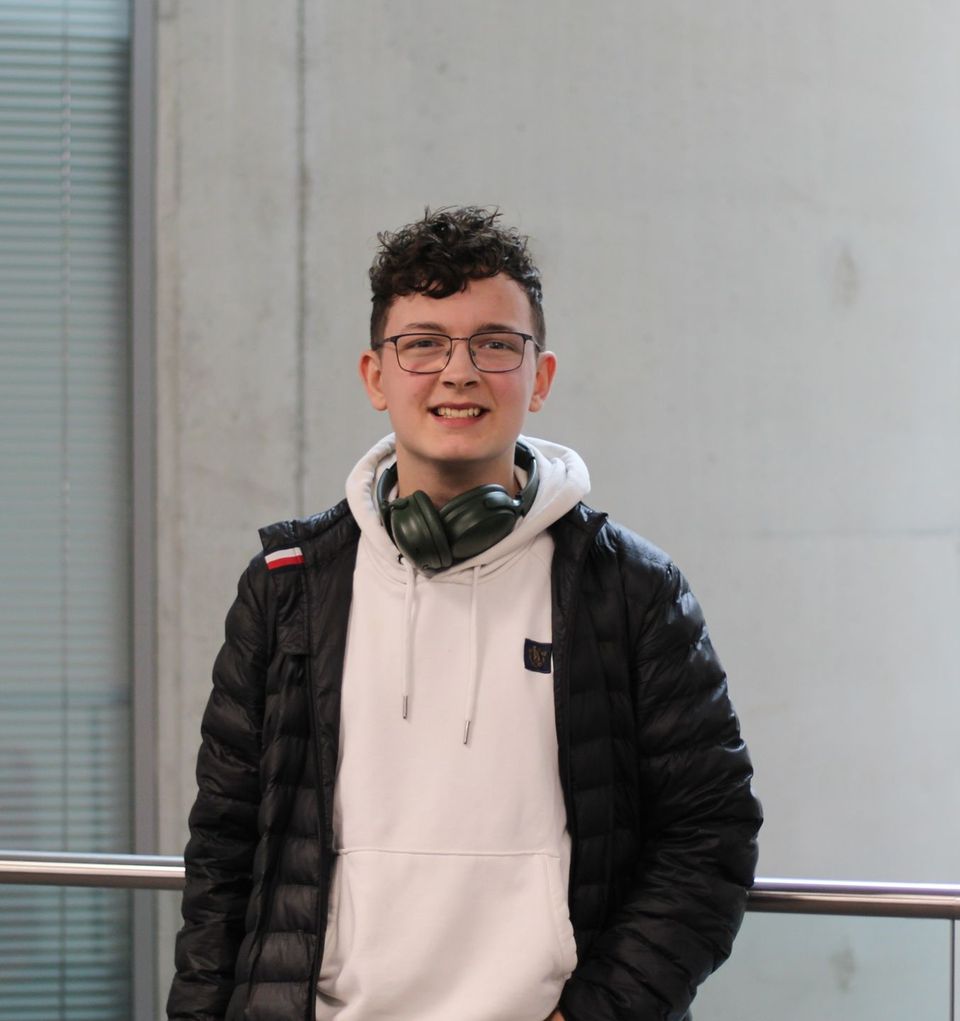 Image of Lewis Sheehy